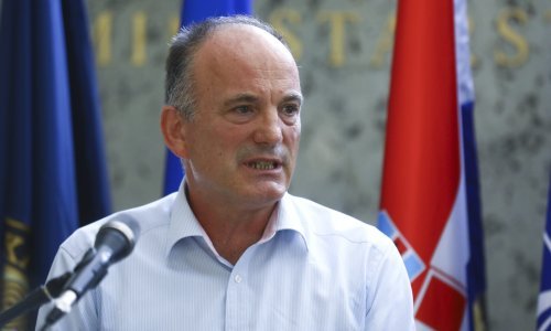 Direktor ZTC-a smijenjen zbog afere s Rusima i fijaska s kanaderima