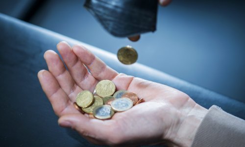 Hrvatska se zadužuje uz 4,1 posto kamata, Mađarska 11, Poljska 8