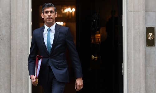 Sunakova vlada odgodila objavu financijskog plana