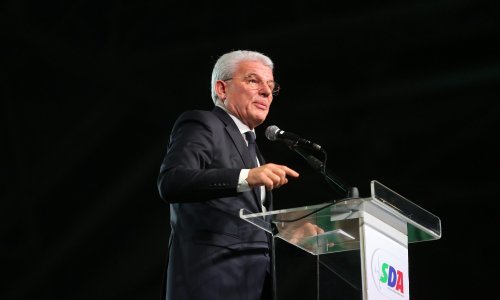 I Džaferović traži od Ustavnog suda preispitivanje Schmidtove odluke