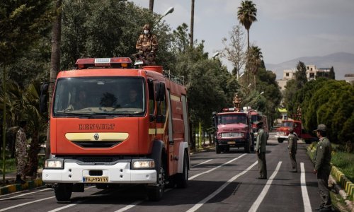 U terorističkom napadu u Širazu na jugu Irana najmanje 13 mrtvih