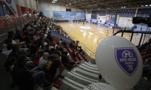 [VIDEO/FOTO] Novo Vrijeme s bodom dočekuje hrvatski derbi s Pulom. Nastavlja se borba za TOP 16 Lige prvaka