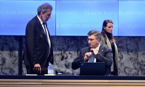 Na zatvorenoj sjednici Vlade o iskorištenosti EU fondova i otvaranju konzulata