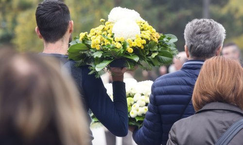 Život u Hrvatskoj nije jeftin, a smrt je skupa. Zbog inflacije gotovo nema pogreba ispod 10.000 kuna, ljesovi skuplji i do 80 posto!