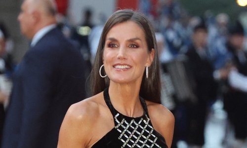 To se zove wow efekt: Kraljica Letizia stvorila pomutnju u glamuroznoj haljini koja osvaja detaljima