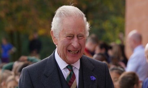 Poštedjet će ih sramote: Kralj Charles nudi slamčicu spasa Andrewu i Harryju