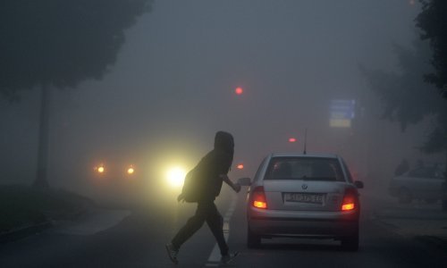 HAK upozorava na smanjenu vidljivost zbog magle
