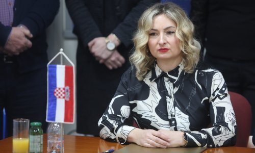 Sindikat državnih službenika Vladi: Već tri godine odbijate povećati plaće službenicima s najnižim koeficijentima