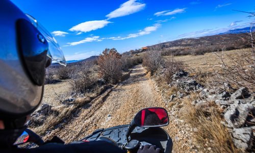 Quadom upao u iskop za kanalizaciju u blizini Koprivnice i poginuo