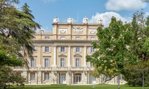 Madridska palača Liria, od simbola vojvodske moći preko zgarišta do zbirke umjetničkog blaga