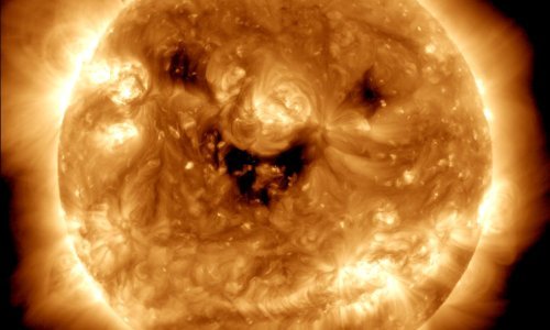 Neobičan prizor: NASA-ina promatračnica snimila je 'nasmijano' Sunce