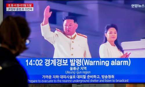 Sjeverna Koreja opet ispalila raketu, obećala 'žešći' vojni odgovor SAD-u i njegovim saveznicima