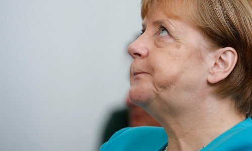 Scholz opomenuo Merkel: Vaš ured previše troši i ne postoji radi statusa već radi interesa Njemačke