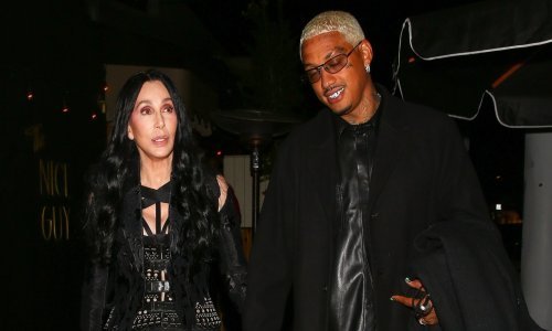 Tko je novi partner slavne Cher? 40 godina mlađeg Alexandera Edwardsa nazivaju 'zločestim dečkom' koji ne može odoljeti ženama