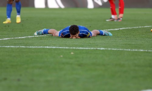 [VIDEO] Pogledajte brutalan start braniča Osijeka na nesretnom Varaždincu zbog kojeg mu je sudac odmah pokazao crveni karton
