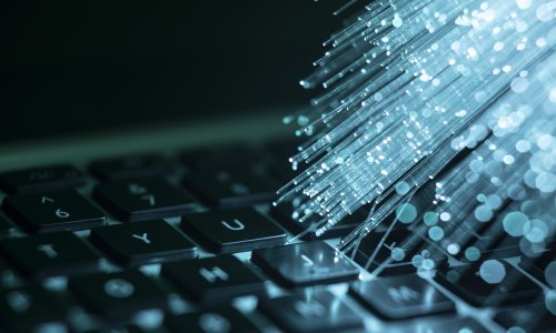 Kakvo dostignuće: Kroz optiku stručnjaci potjerali podatke brzinom od 1,53 petabita u sekundi