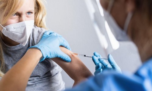 EMA odobrila prilagođeno Pfizerovo cjepivo za djecu