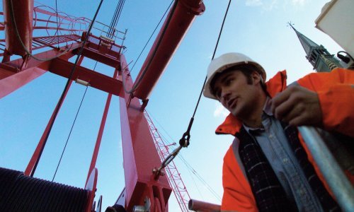 HUP pojasnio definiranje miniminalnih plaća za direktore u sektoru graditeljstva