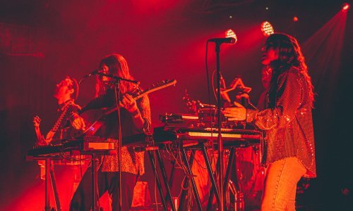 Altın Gün u Zagrebu: Turski psihodelični plesnjak u kafani na rubu povijesti