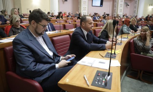 SDP-ovi amandmani na prijedlog Zakona o radu: Skratiti rad na određeno, omogućiti radnicima 'pravo na isključenje'...