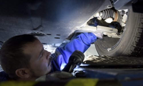 Muškarac u Slavonskom Brodu kupio rabljeni automobil pa ga u ovlaštenom servisu obavijestili da je vraćena kilometraža