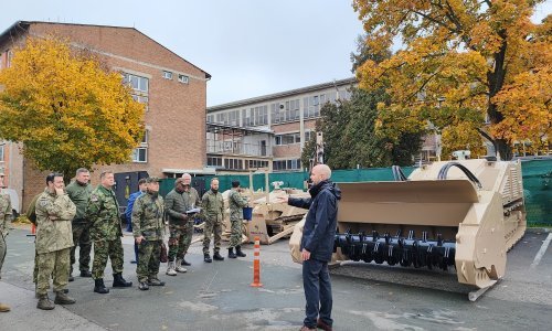 DOK-ING predstavio svoje robotske sustave vojno diplomatskom zboru 11 država