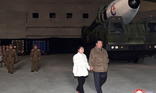 Kim Jong Un s kćerkom na lansiranju balističke rakte. Stručnjak: Poslao je jasnu poruku svijetu