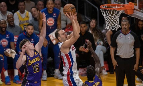 Bojan Bogdanović je zabio 20 koševa, ali njegovi Detroit Pistonsi nisu uspjeli izbjeći šesti uzastopni poraz