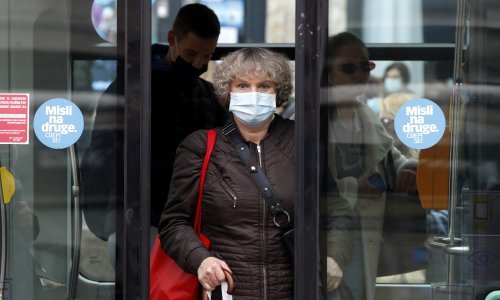 Njemačka ukida obvezu nošenja maski u vlakovima