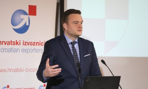 [FOTO] Primorac: Novim porezom nikoga ne kažnjavamo; Ivanov: Porez je nepravedan