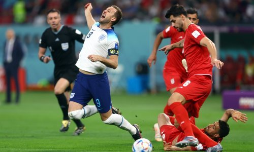 [FOTO] Englezi su Mundijal u Katru započeli na zastrašujući način; Iranci su doživjeli rezultatsku katastrofu