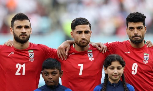 Krenula je himna i zvižduci, a iranski reprezentativci su se odlučili na potez koji je odjeknuo diljem svijeta