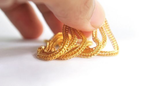Zalog zlata donosi gotovinu i čuva zlato