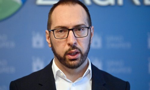 Tomašević otkrio tko će za doček Nove godine nastupati u centru grada, objasnio je i zašto će voda poskupjeti 20 posto