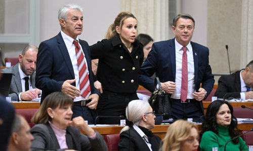 Oporba: Kodeks o etičkom djelovanju zastupnika u Saboru je mrtvo slovo na papiru; HDZ: To je zaštita dostojanstva