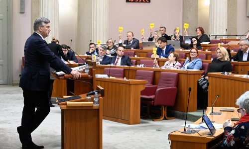 Sabor izglasao prvi hrvatski proračun u eurima: Težak je 25 milijardi eura i već ima 'rupu' od milijardu i pol