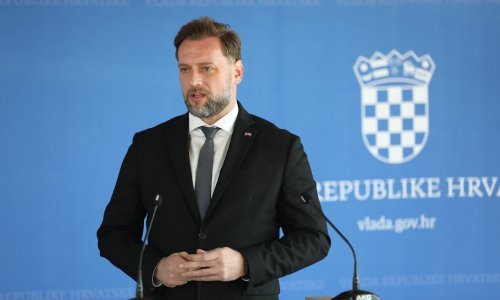 [FOTO/VIDEO] Banožić otkrio detalje obuke ukrajinskih vojnika: 'Riječ je o obuci koja ima humanitarni karakter'