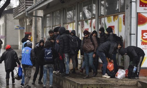 Pucnjava među migrantima u vojvođanskom Horgošu; jedan mladić ranjen