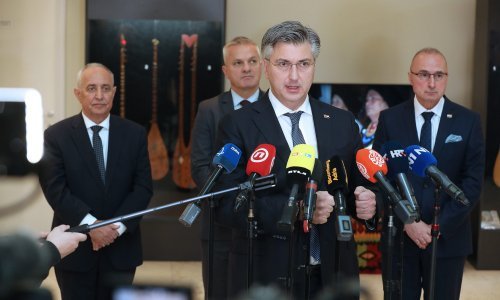 [VIDEO] Plenković komentirao Milanovića, obuku Ukrajinaca i rast plaća dužnosnicima: Dosta je demagogije