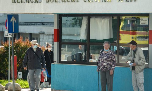 Policija u tajnosti istražuje smrt bebe u splitskom KBC-u, navodno je rođena kod kuće