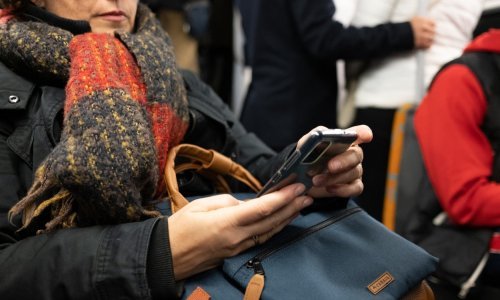 Internetom se koristi 5,3 milijardi ljudi, a čak tri četvrtine svjetske populacije posjeduje mobitel