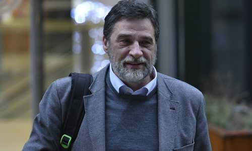 Još jedan oporbeni zastupnik najavio da će podržati obuku ukrajinskih vojnika, uz snažnu poruku