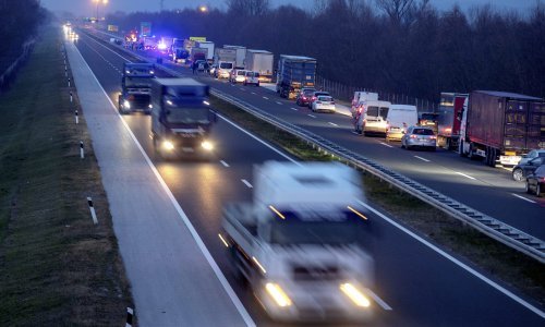 HAK: Prometna nesreća na A3 kod Nove Gradiške, vozi se uz ograničenje brzine