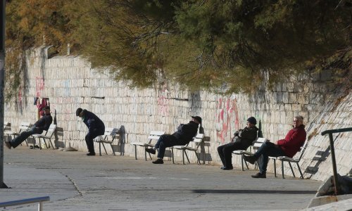 Paz' vamo: S penzijom od 1.700 kuna samostalni umjetnici još od 2009. na predziđu ljutog boja protiv recesije! I nikom ništa