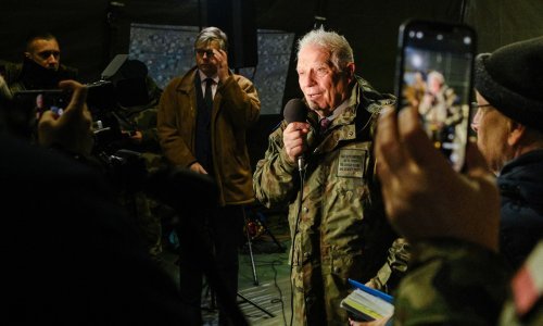 Šef EU diplomacije u kampu za obuku: Trenutno obučavamo 1100 ukrajinskih vojnika