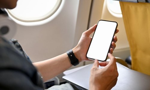 Od sljedeće godine moći ćete telefonirati i surfati u zrakoplovu na 5G mreži. Kako? Nitko ne zna