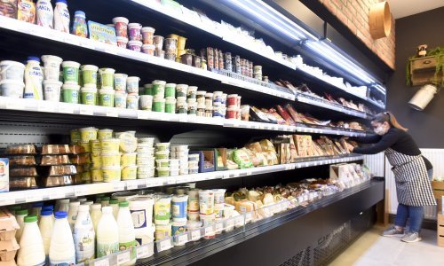 Jedan od vodećih trgovačkih lanaca kod preračunavanja kuna u eure zaokružit će sve redovne cijene na niže