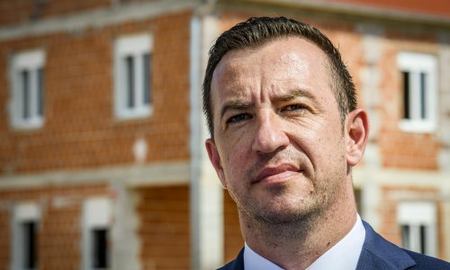 HDZ-ov zastupnik odgovorio predsjedniku: 'I Milanović je potpisivao identične odluke o vojnim misijama'