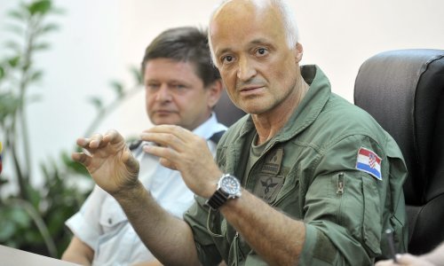 Umirovljeni pilot opisao kako izgleda katapultiranje pilota: 'U pitanju su sekunde, ne možete birati teren'