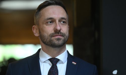 Piletić: Potpora zajedničkim projektima socijalne politike općina i gradova RH i BiH